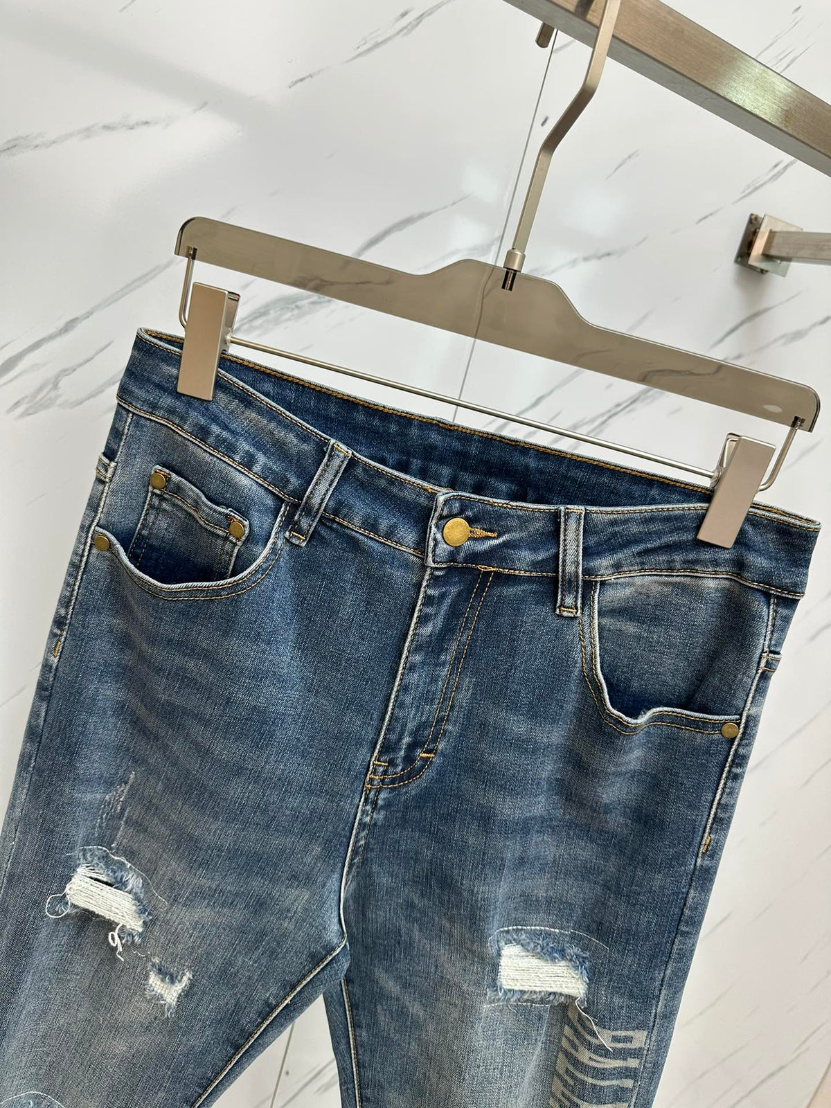 Pantalones vaqueros de mezclilla lavada de diseñador para hombre