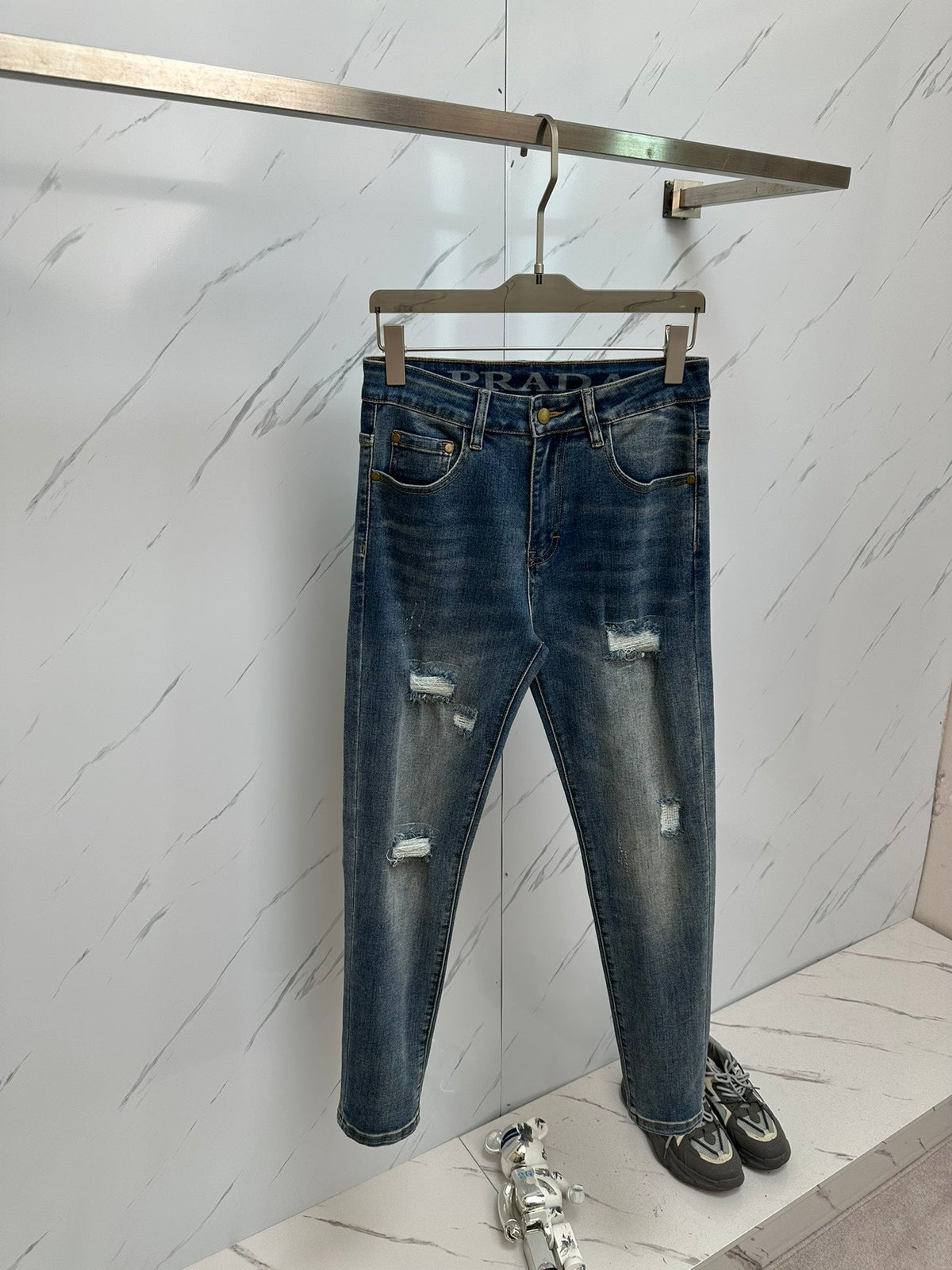 Pantalones vaqueros de mezclilla lavada premium para hombre