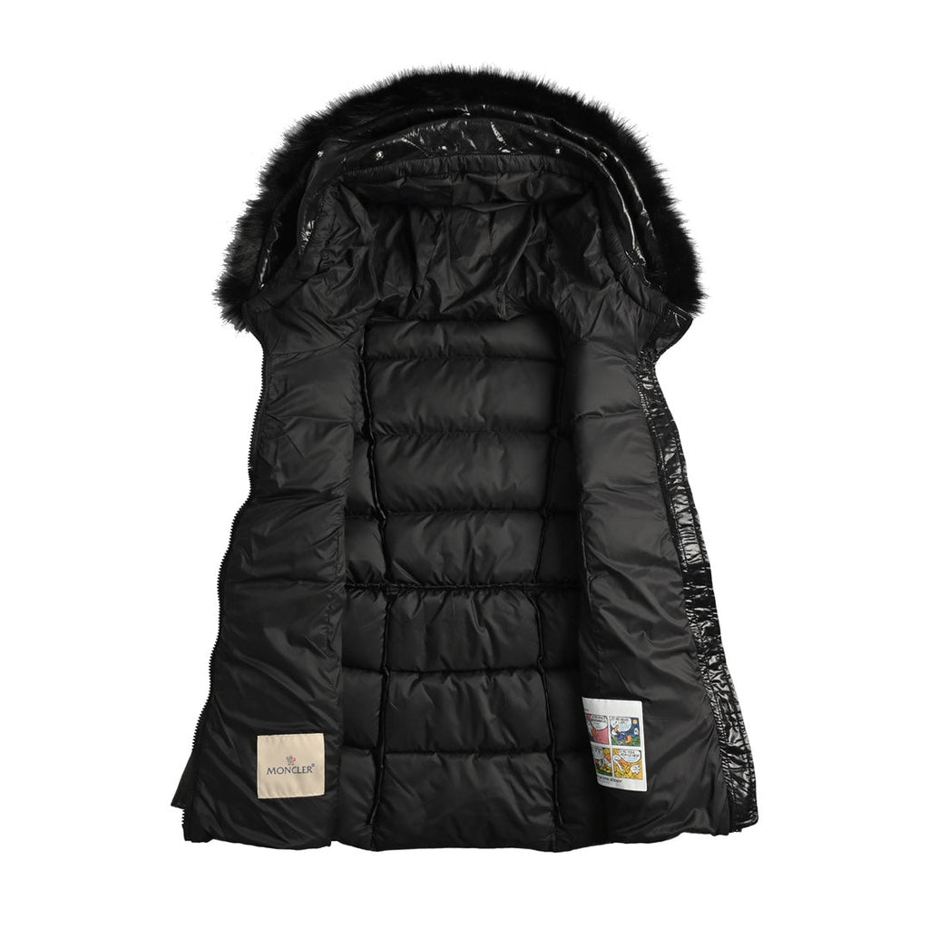 Chaqueta acolchada con capucha y cuello de piel desmontable