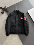 Chaqueta de plumón de ganso de cuello alto – Otoño/Invierno 2024