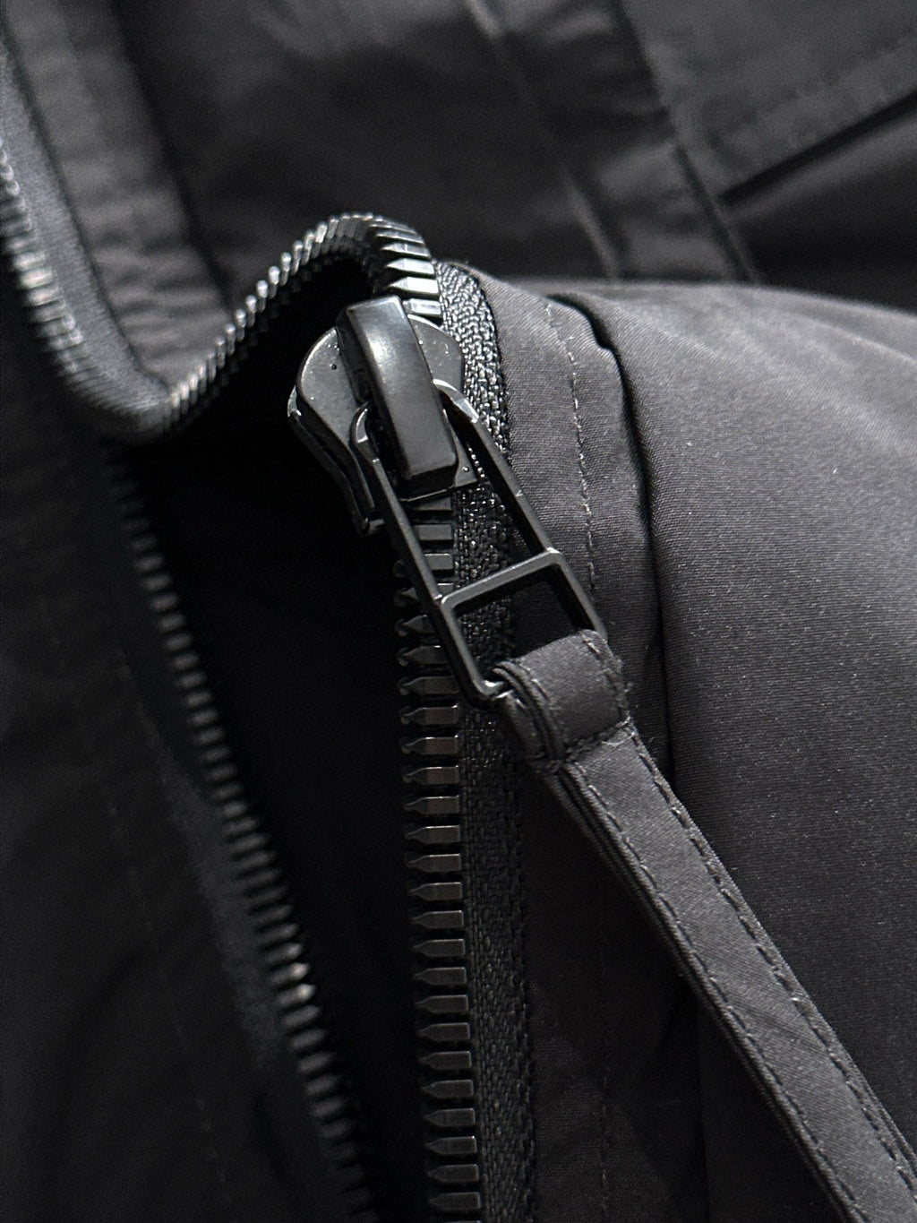 Chaqueta de plumón de ganso de cuello alto – Otoño/Invierno 2024