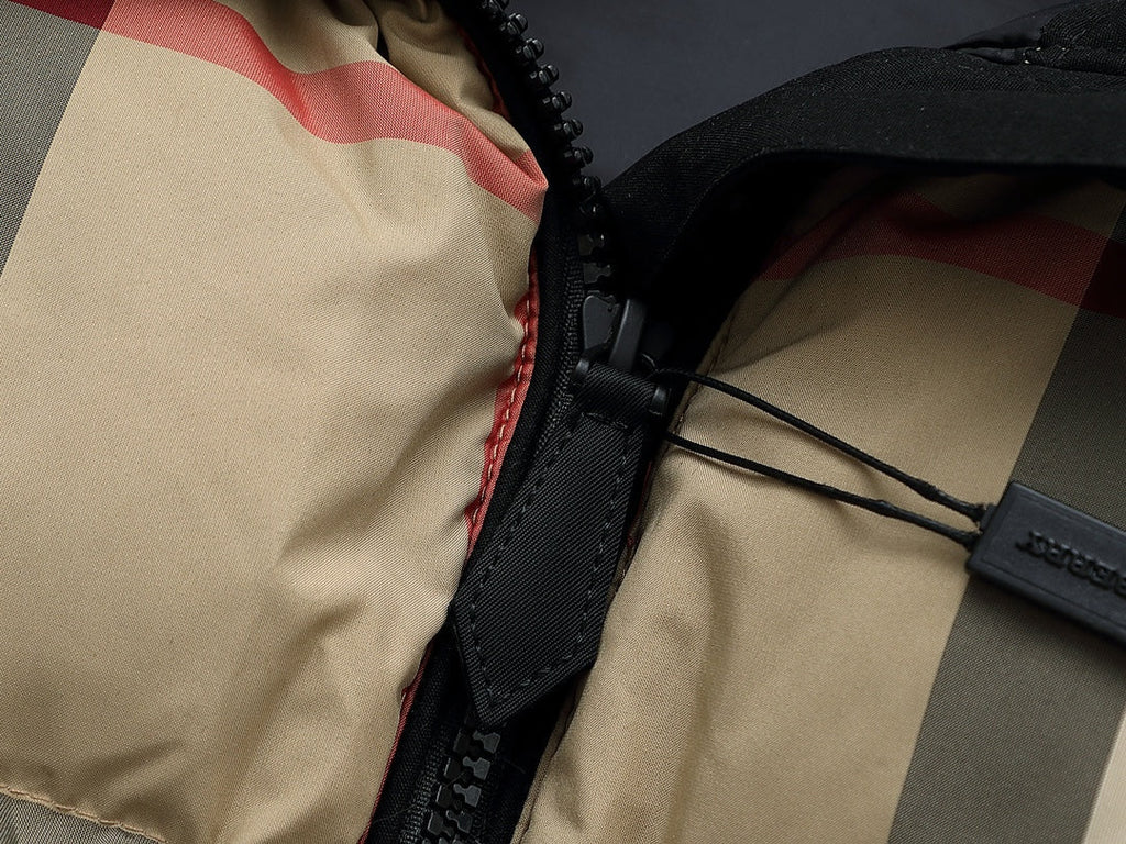 Chaqueta corta de plumón BB Goose