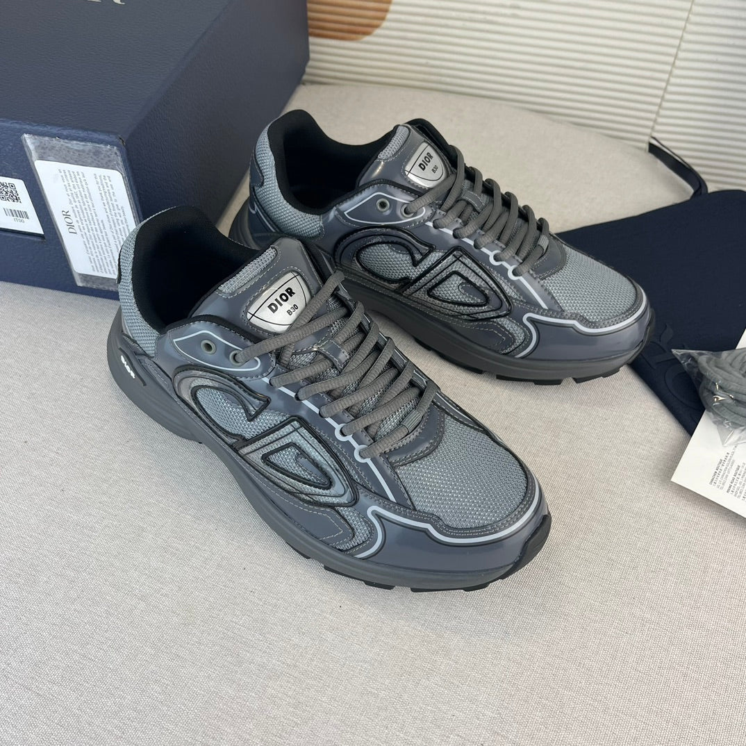 Zapatillas inspiradas en B30 – Transparentes