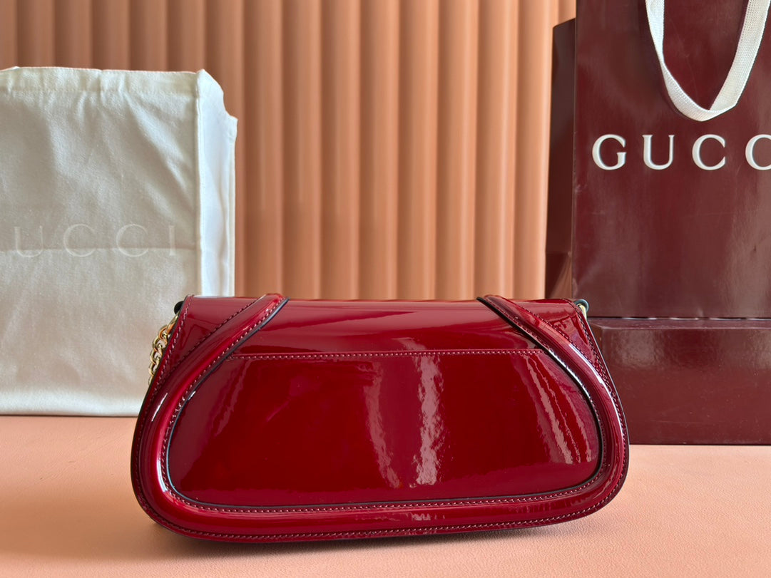 Bolso bandolera pequeño Blondie de charol rojo