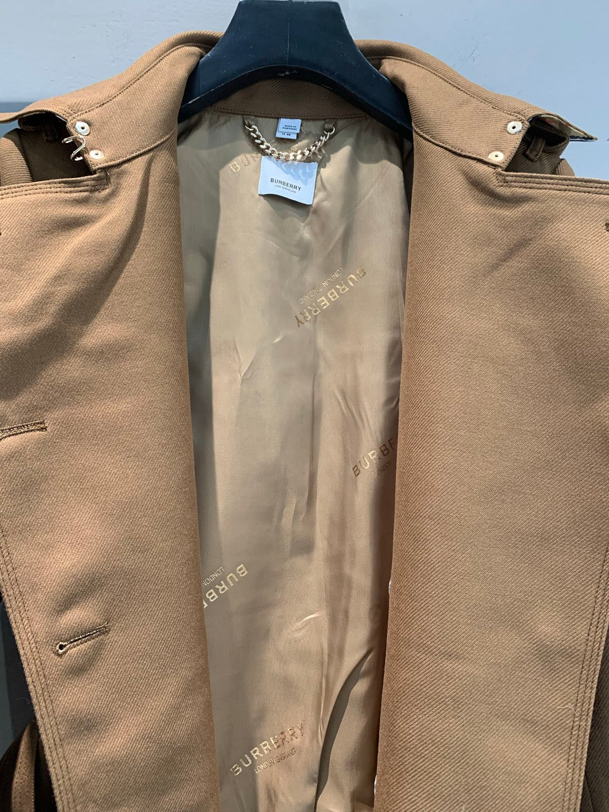 Gabardina larga Kensington