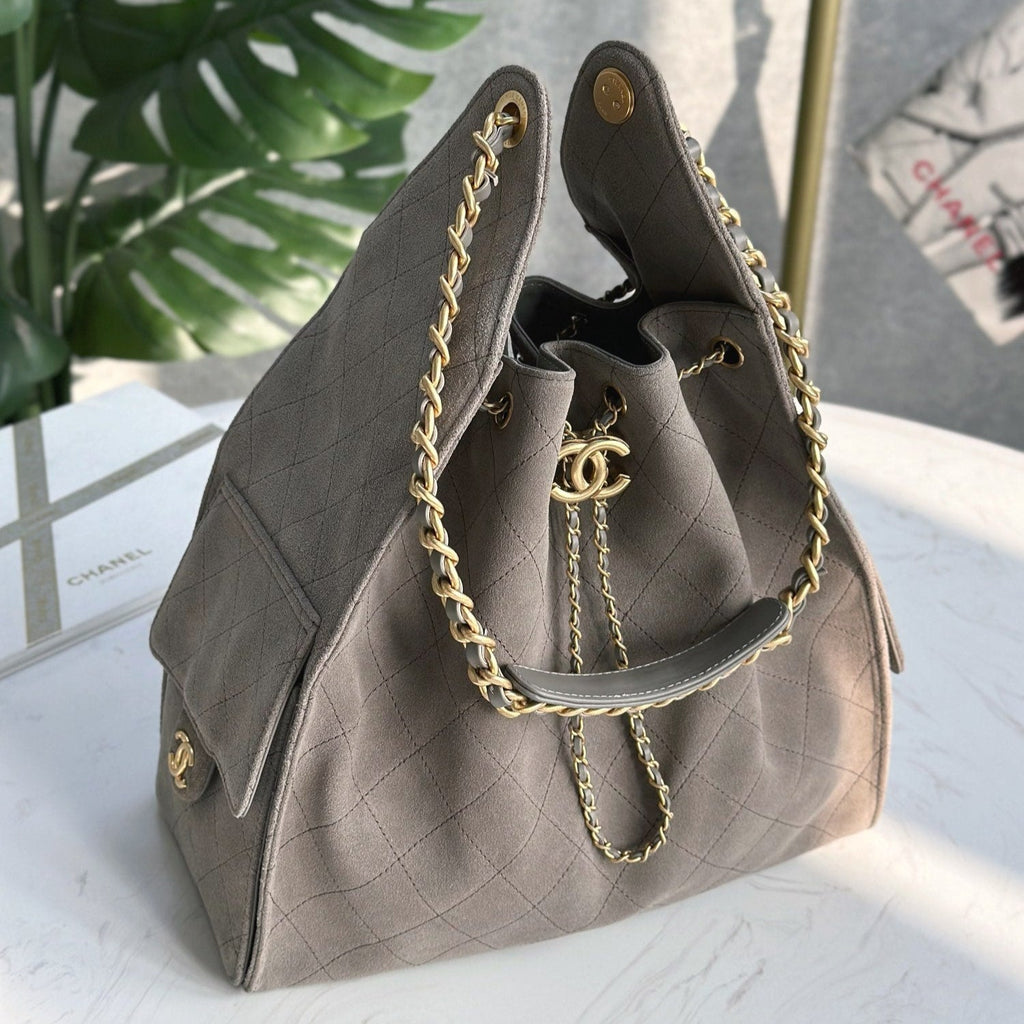Bolso hobo tipo cubo de ante esmerilado – 2 tamaños