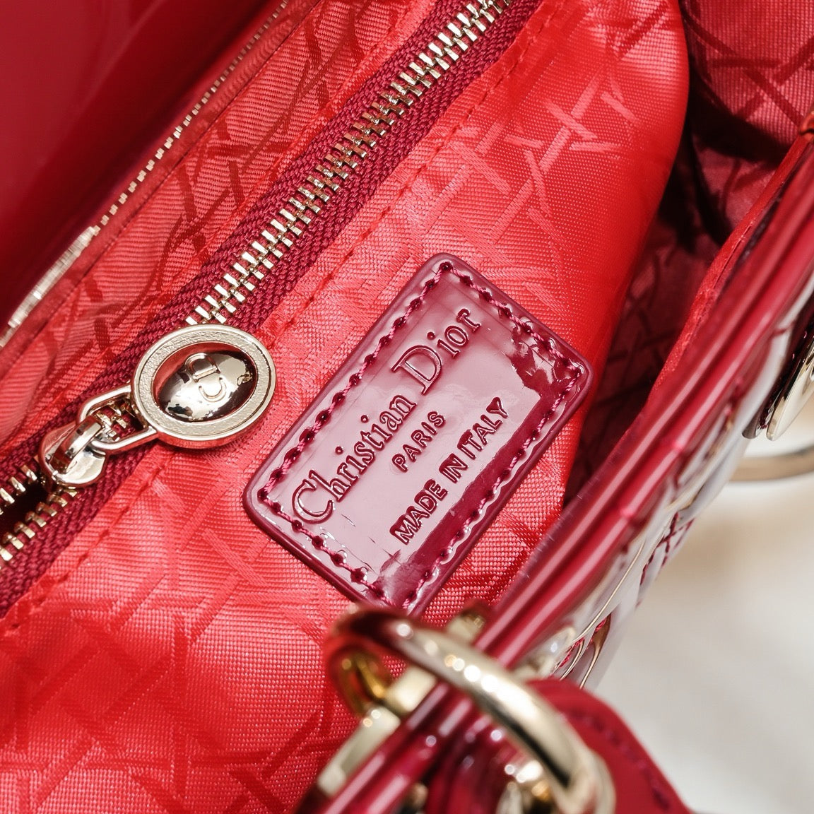 Bolso de hombro estilo Lady D – 24 cm