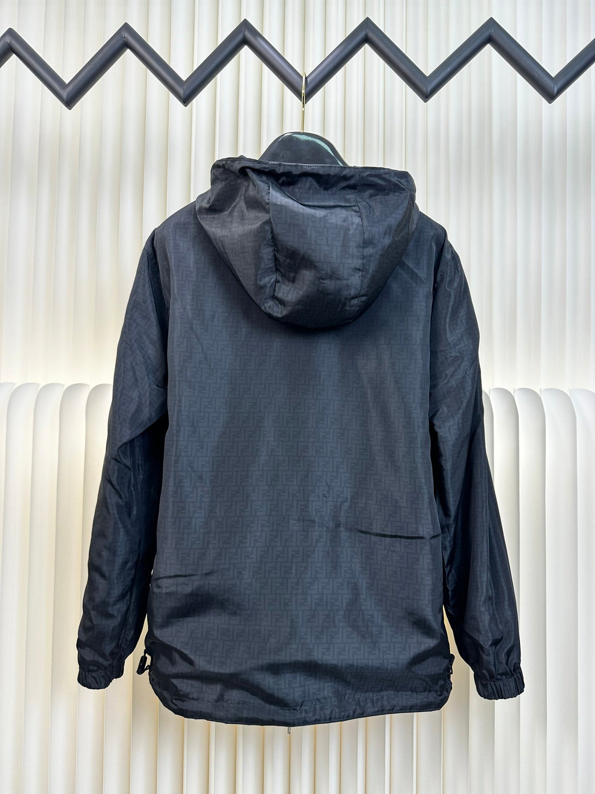 Chaqueta cortavientos reversible