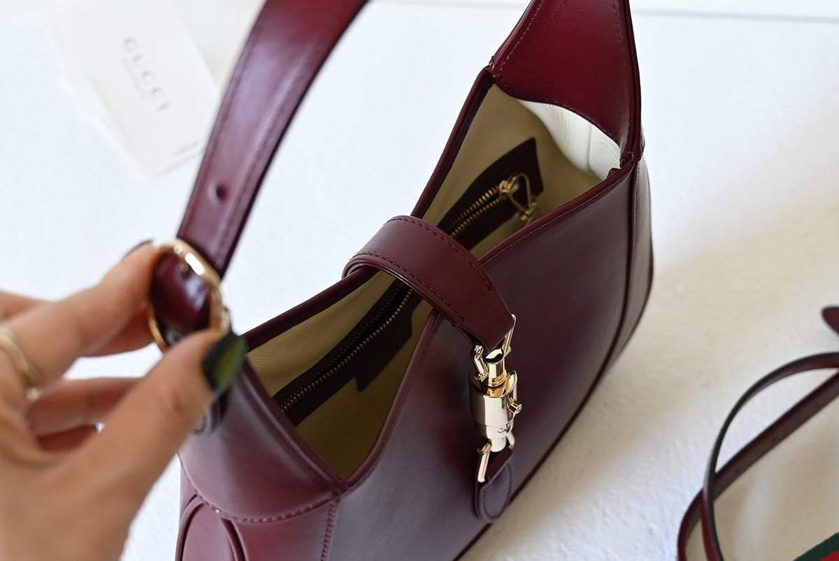Bolso de hombro Jackie, nueva versión, de piel roja