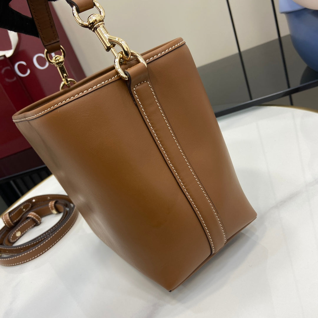 Bolso Mini Bucket Bag Emblem de piel marrón