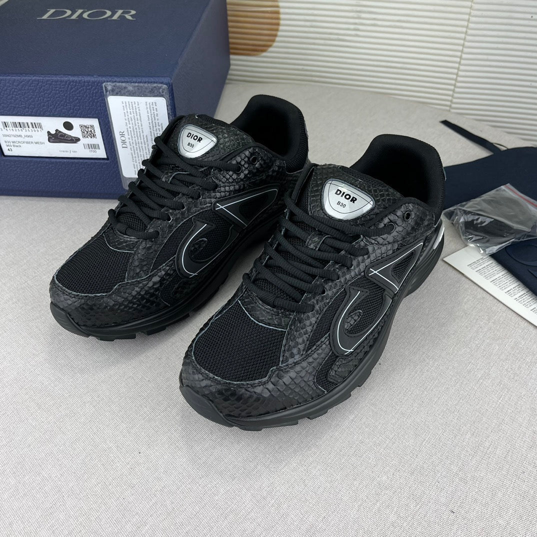 Zapatillas inspiradas en B30 con diseño de serpiente