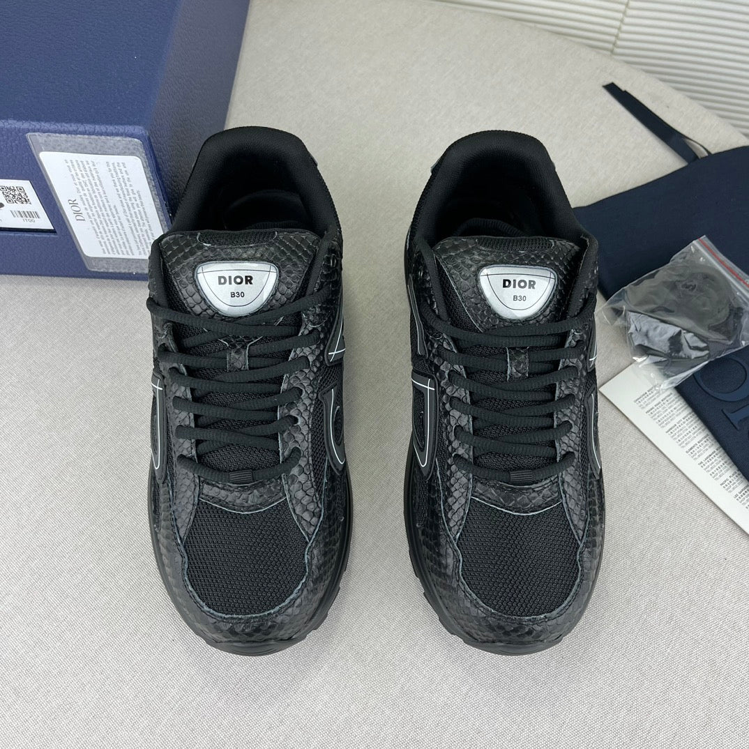 Zapatillas inspiradas en B30 con diseño de serpiente