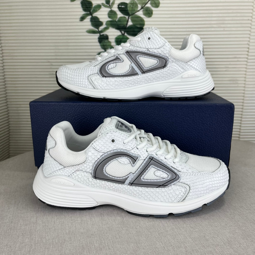 Zapatillas inspiradas en B30 – Piel de serpiente blanca