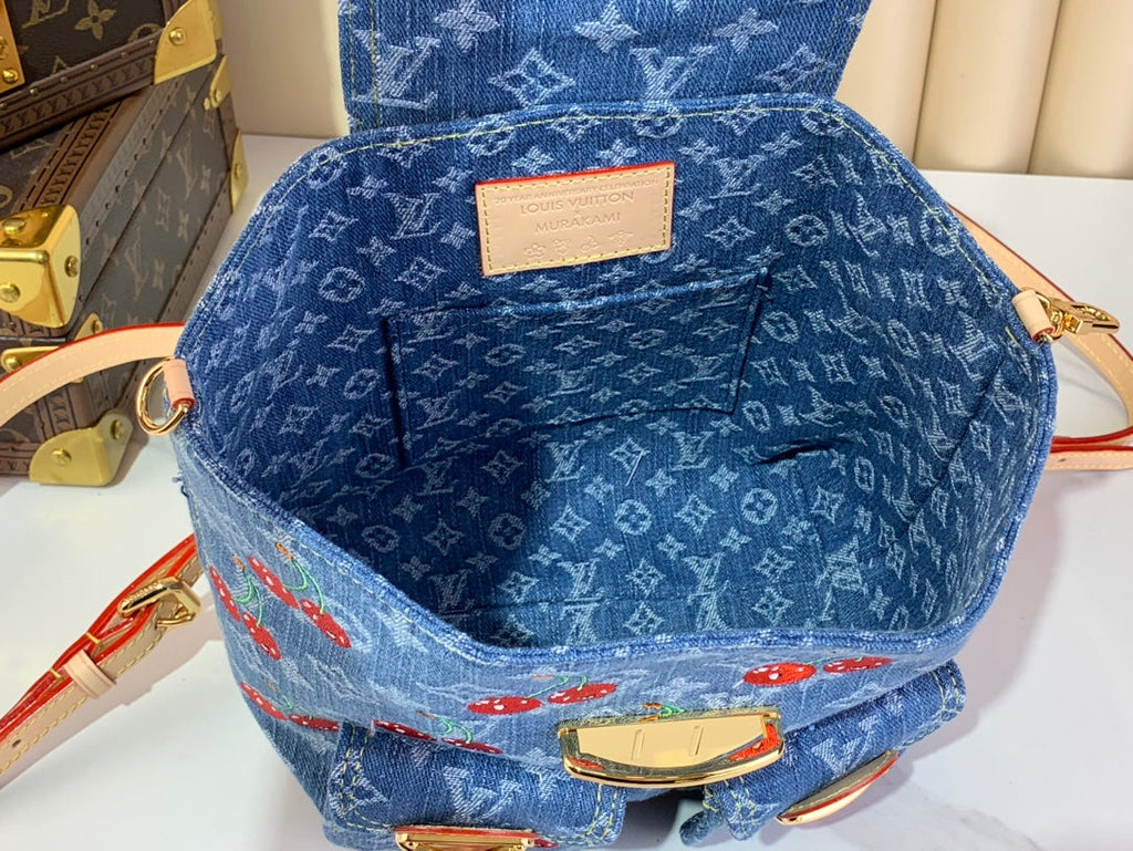 Mochila Monogram Denim Cereza