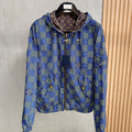 Chaqueta con capucha reversible de jacquard