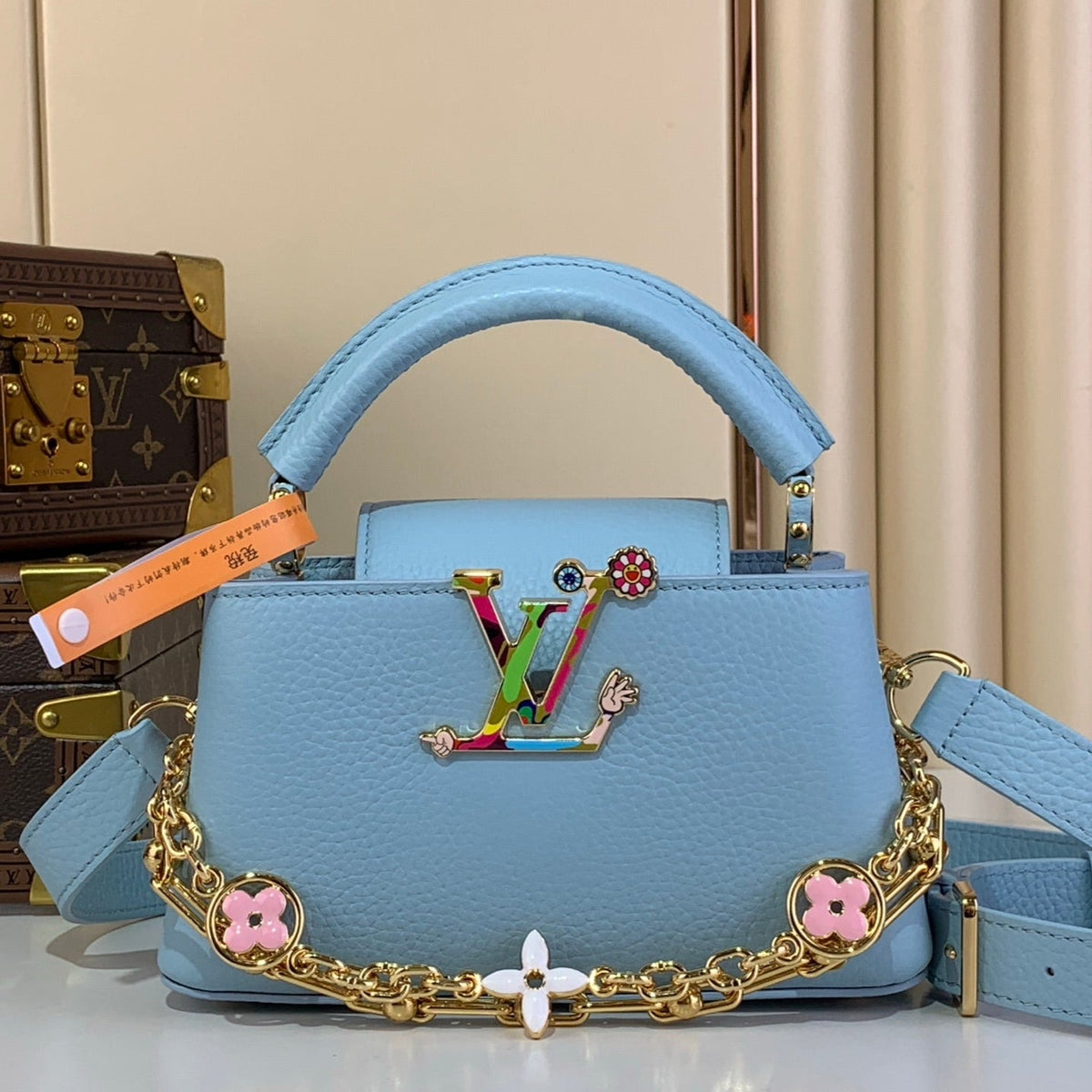 Capuchinas Este Oeste Mini Azul