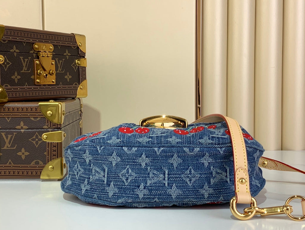 Bolso de hombro Monogram Denim Cereza