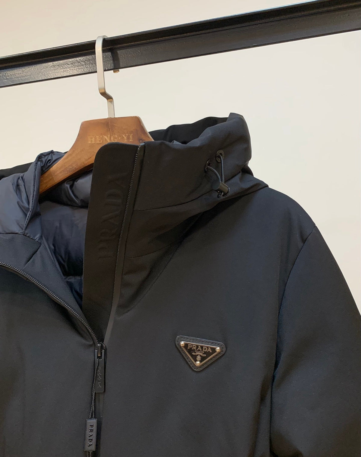 Chaqueta de plumón de ganso negro