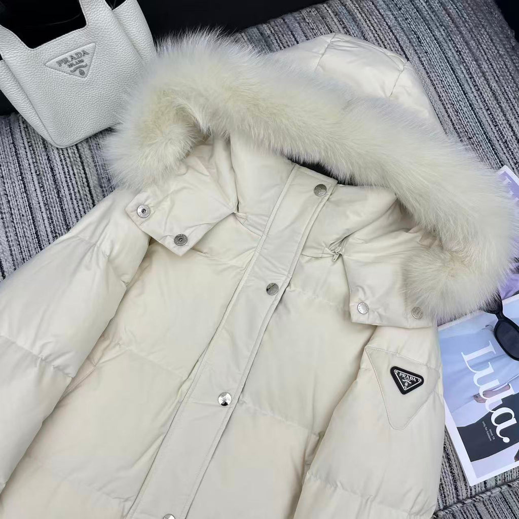Chaqueta de plumas blanca