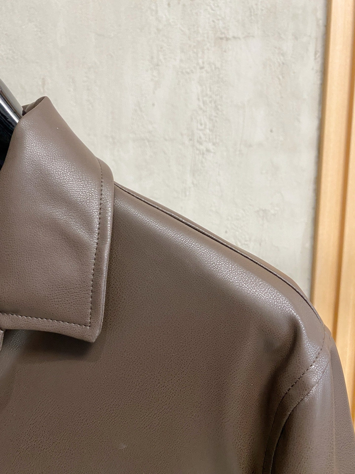 Chaqueta de cuero sintético para hombre