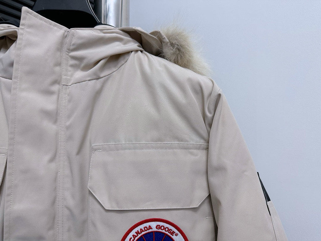 Parka de plumón de expedición prémium