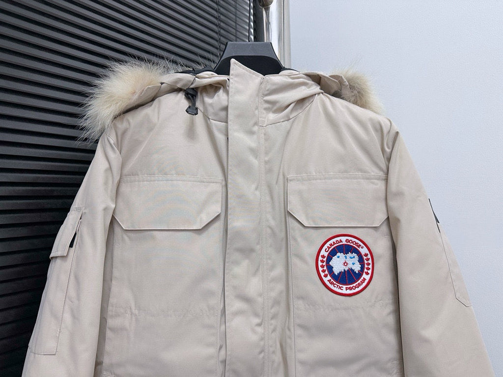 Parka de plumón de expedición prémium