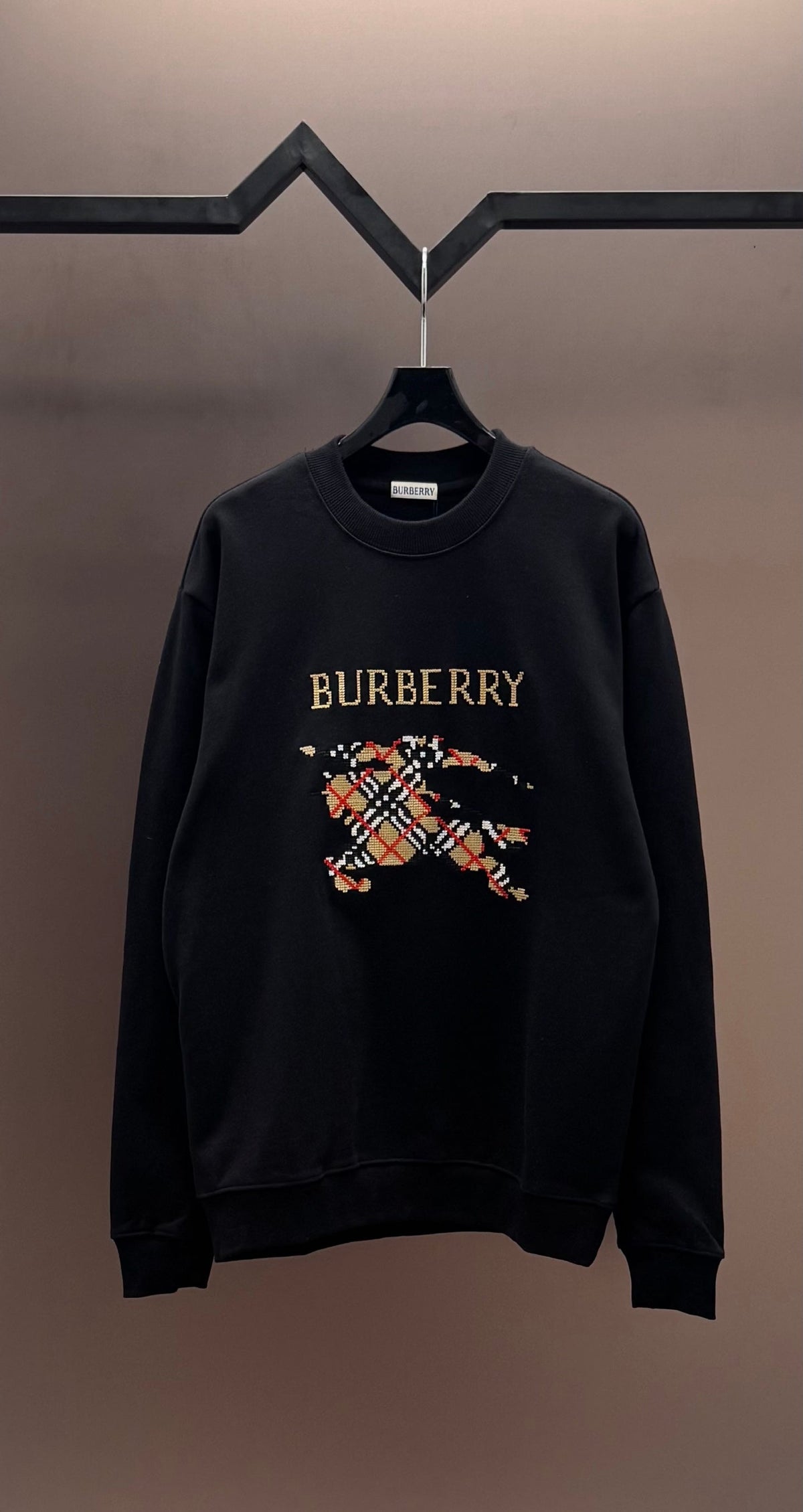 Sudadera con mosaico bordado