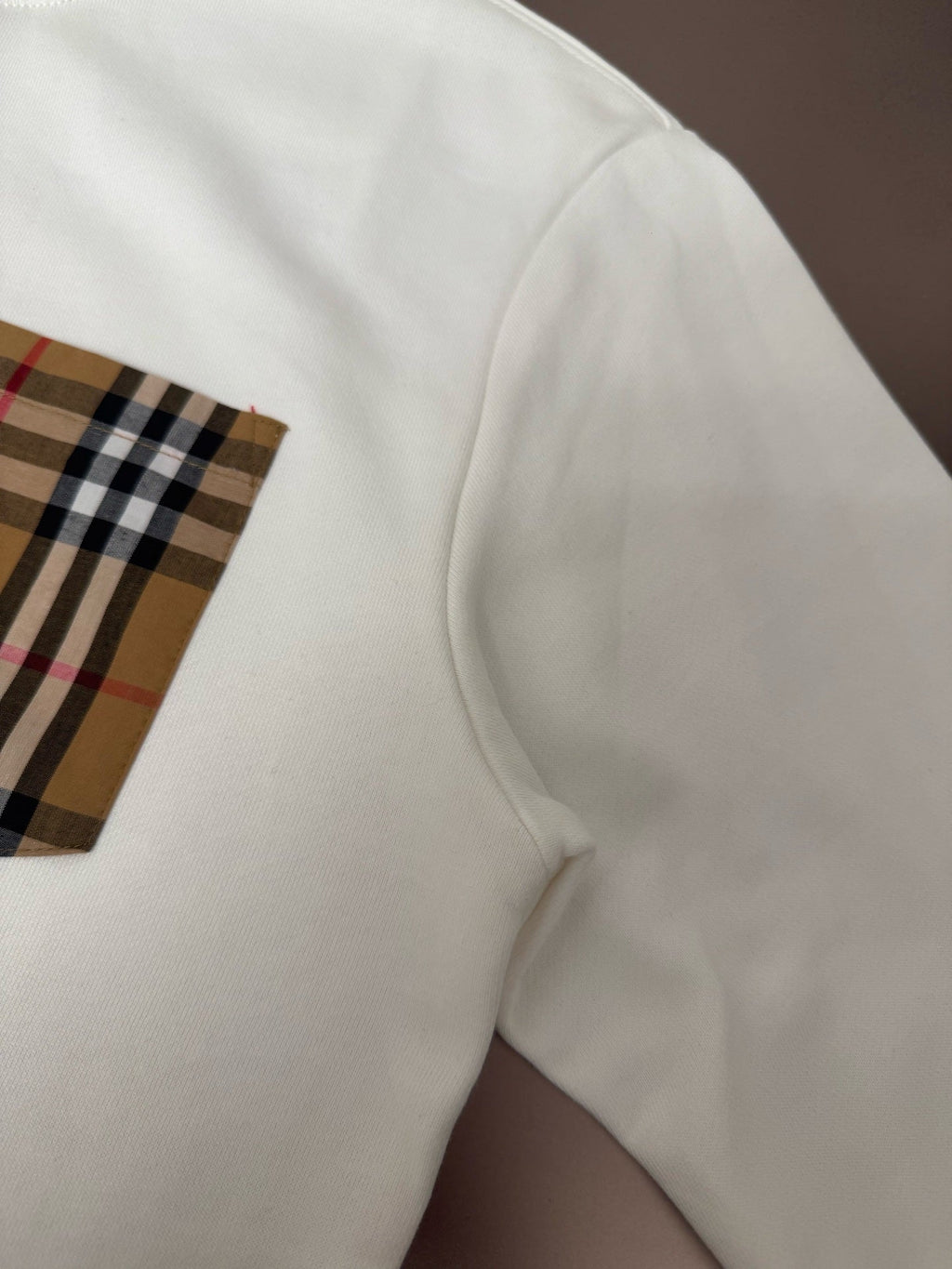 Sudadera clásica de cuello redondo