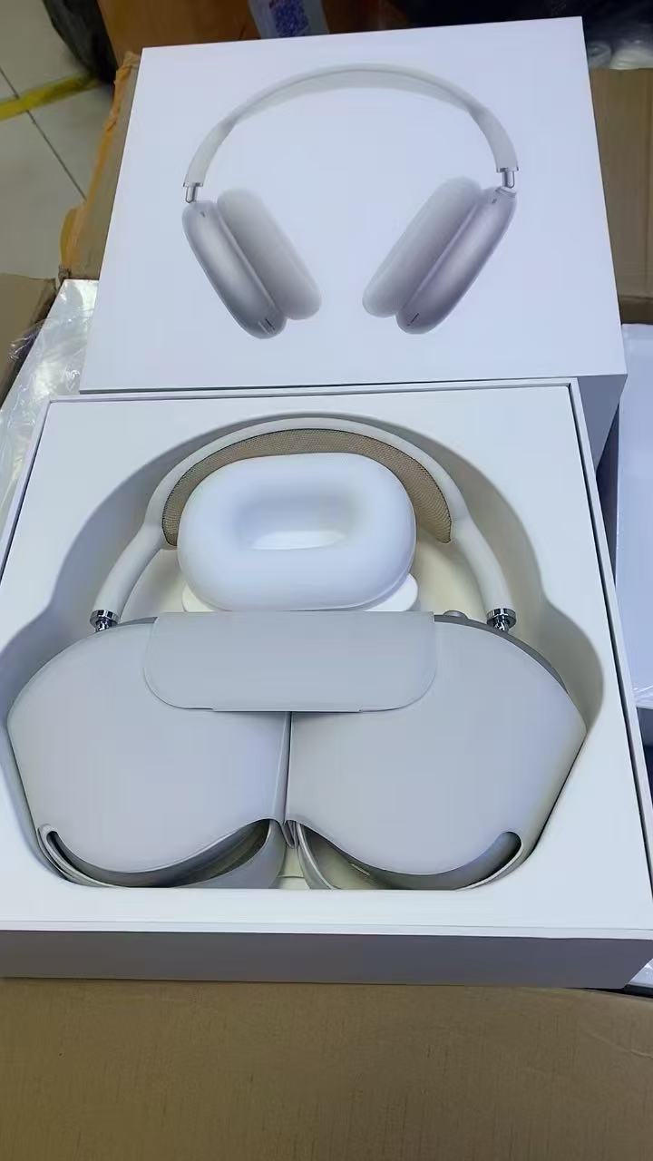 Auriculares inalámbricos supraaurales color beige