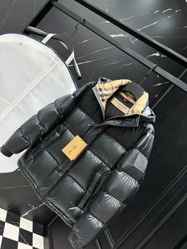 Chaqueta acolchada de plumón negra