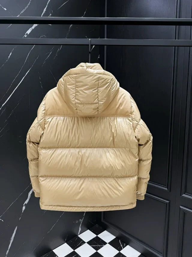 Chaqueta acolchada de plumón negra