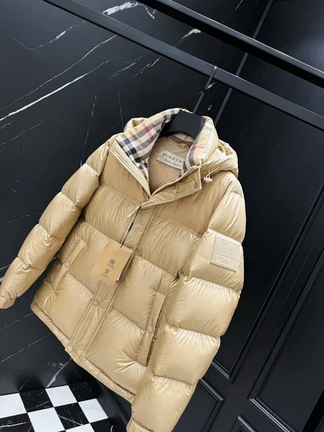 Chaqueta acolchada de plumón negra