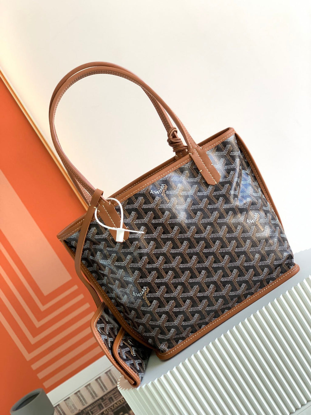 Bolso tote con estampado clásico