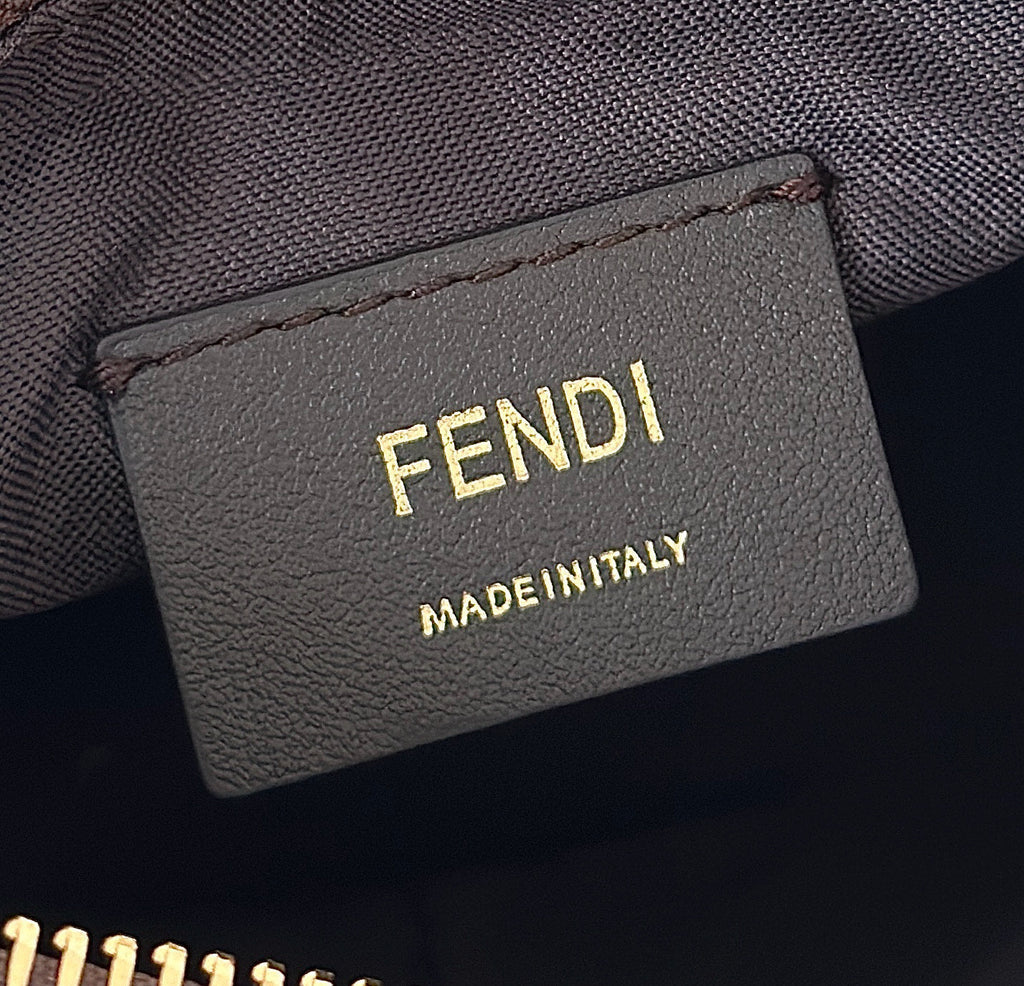Mini bolso de hombro Crescent